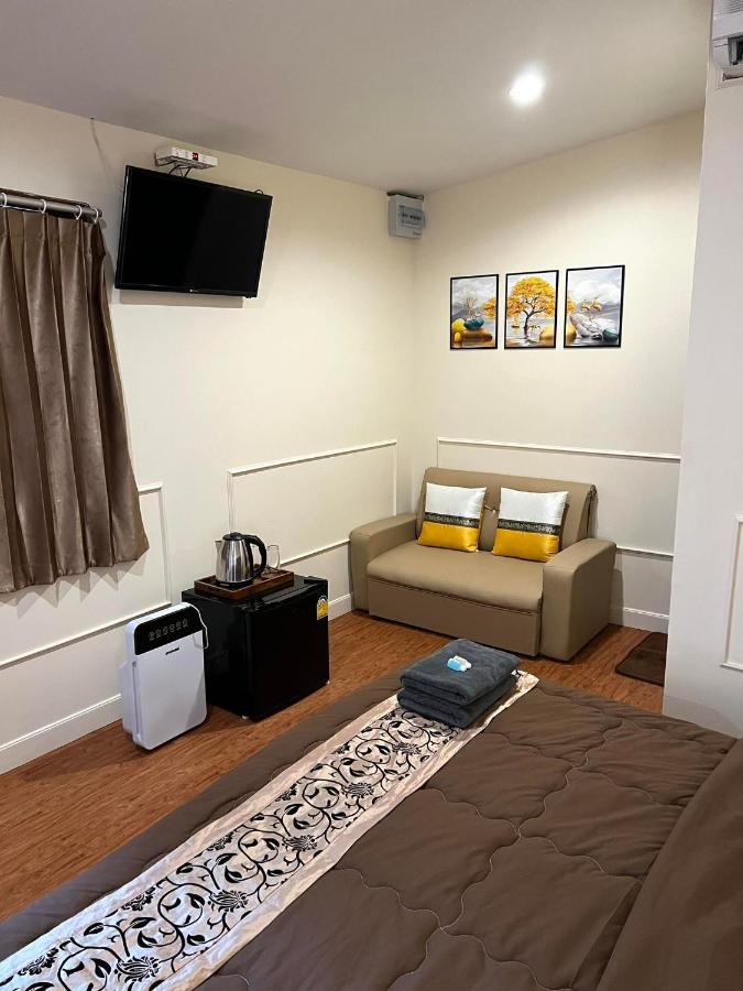 Binlar Guesthouse Ayutthaya Exteriér fotografie